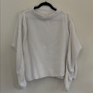 Frank & Eileen Classic White Knit